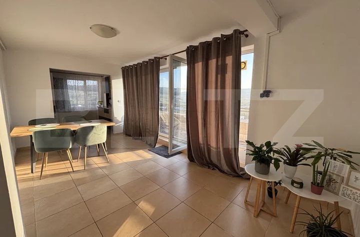 Apartament 3 camere de vanzare BACIU - Cluj anunturi imobiliare Cluj