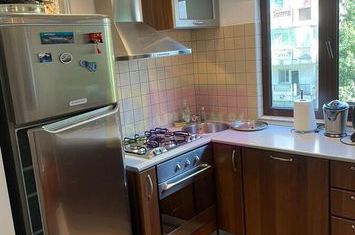 Vanzare apartament de 3 camere in zona Unirii-Goga anunturi imobiliare Bucuresti