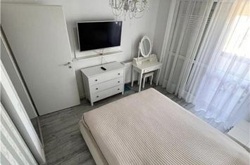 Apartament 3 camere de vanzare BARTOLOMEU - Brasov anunturi imobiliare Brasov