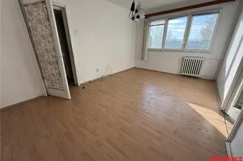 Apartament 3 camere de vanzare CENTRAL - Bacau anunturi imobiliare Bacau