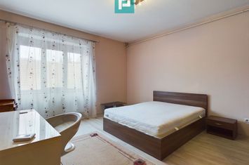 Apartament 3 camere Ultracentral anunturi imobiliare Arad