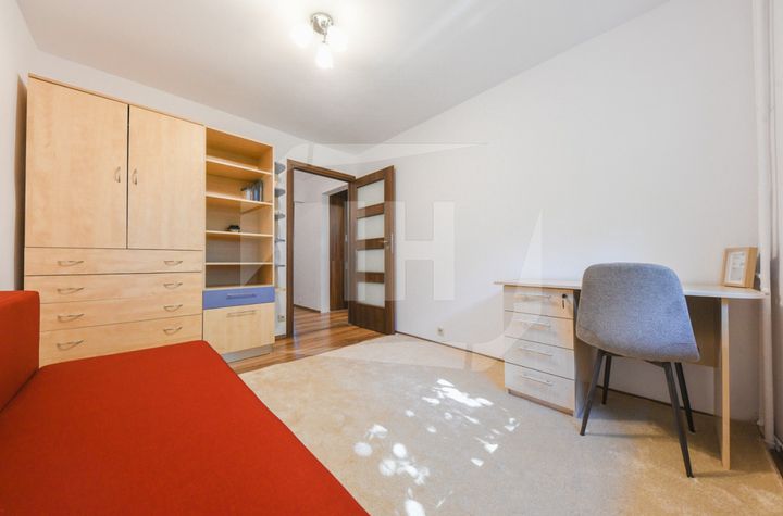 Apartament 4 camere de inchiriat CLUJ-NAPOCA - Cluj anunturi imobiliare Cluj
