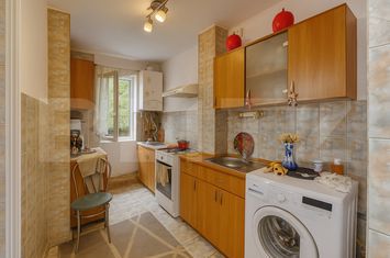 Apartament 3 camere de vanzare CLUJ-NAPOCA - Cluj anunturi imobiliare Cluj
