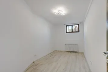 Apartament 4 camere de vanzare DACIA - Bucuresti anunturi imobiliare Bucuresti