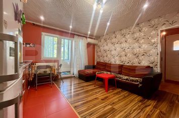 Apartament 3 camere de vanzare ROGERIUS - Bihor anunturi imobiliare Bihor