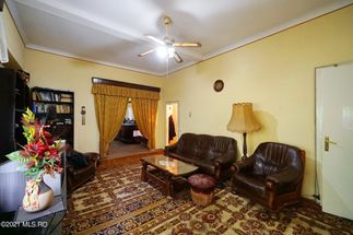 Apartament 4 camere 155 mp