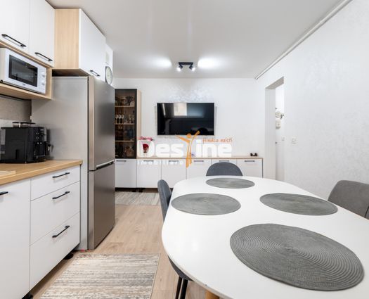 Apartament 2 camere Dacia, 50 mp