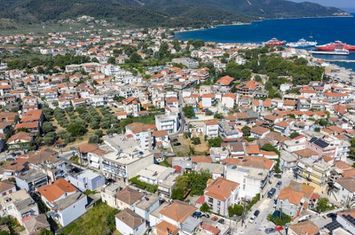 Teren construibil 435,8 mp în Limenas — 235 m de mare anunturi imobiliare Grecia