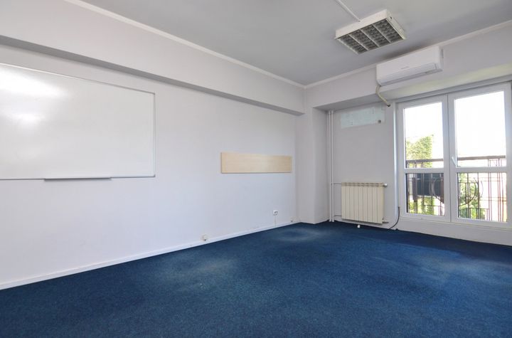 Apartament 4 camere de inchiriat UNIRII - Bucuresti anunturi imobiliare Bucuresti