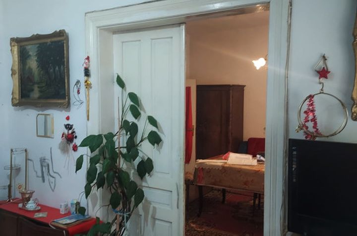 Apartament 2 camere de vanzare ORADEA - Bihor anunturi imobiliare Bihor