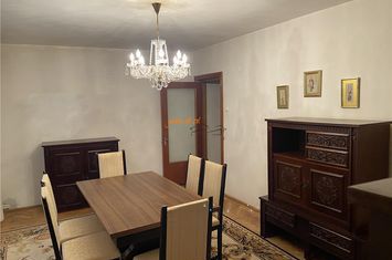 Apartament 3 camere de vanzare ULTRACENTRAL - Vrancea anunturi imobiliare Vrancea