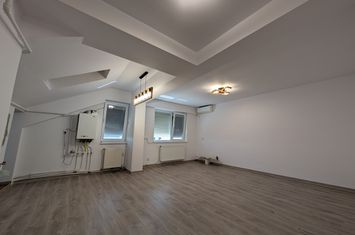 Apartament 3 camere de vanzare BACAU - Bacau anunturi imobiliare Bacau