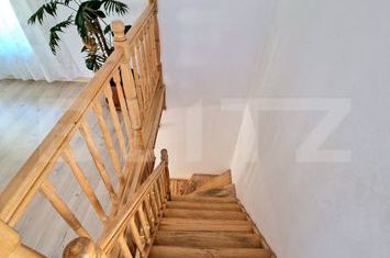 Vilă - 3 camere de vanzare BACIU - Cluj anunturi imobiliare Cluj