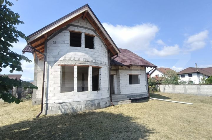 Casă - 4 camere de vanzare ALBA IULIA - Alba anunturi imobiliare Alba