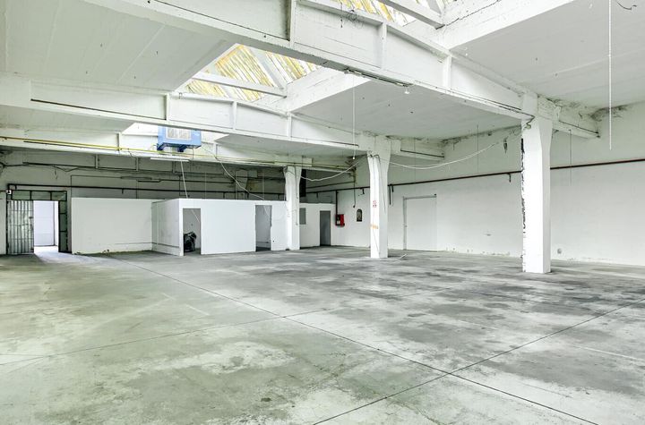 Hală de depozitare si productie 420 mp anunturi imobiliare Arad