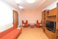 450 €, Apartament 2 camere