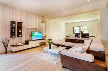 Vilă - 7 camere de vanzare MAMAIA - Constanta anunturi imobiliare Constanta