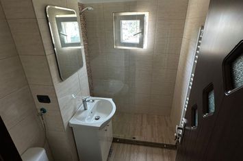 Apartament 3 camere de inchiriat CALEA BUCURESTI - Dolj anunturi imobiliare Dolj