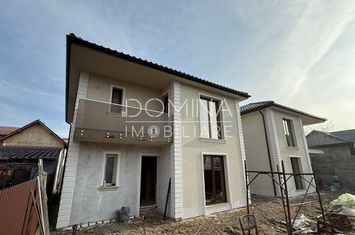 Vilă - 5 camere de vanzare TARGU-JIU - Gorj anunturi imobiliare Gorj