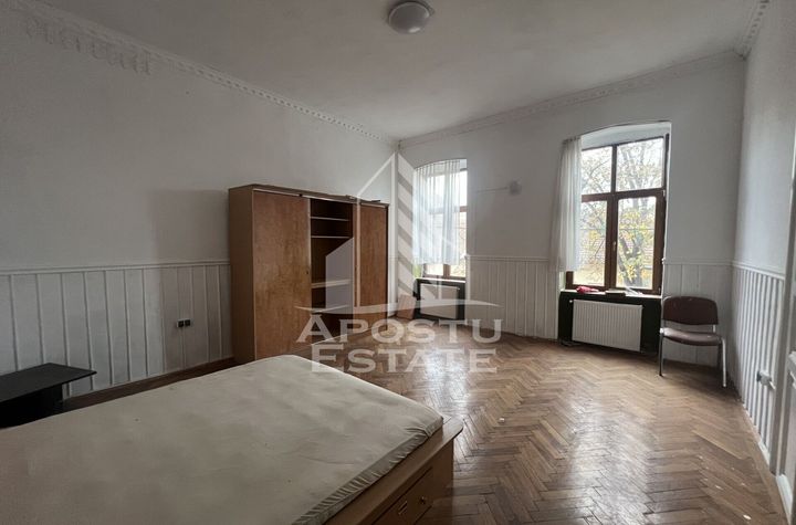 De VÂNZARE - apartament 3 camere zona Maria anunturi imobiliare Timis