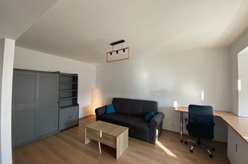 Dristor inchiriere garsoniera dec , bloc mixt anunturi imobiliare Bucuresti