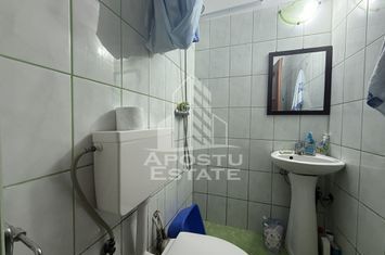 Garsoniera, bloc de apartamente anvelopat,  investitie, zona Girocului anunturi imobiliare Timis