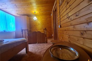 Casă - 14 camere de vanzare EXTERIOR EST - Brasov anunturi imobiliare Brasov