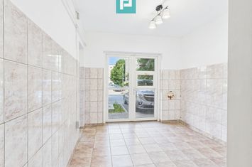 Garsonieră/spațiu comercial strada Poetului Vlaicu anunturi imobiliare Arad