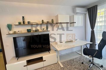 De inchiriat apartament 2 camere in Tractorul. anunturi imobiliare Brasov