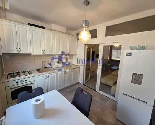 Apartament 3 camere Valea Adanca, 72 mp