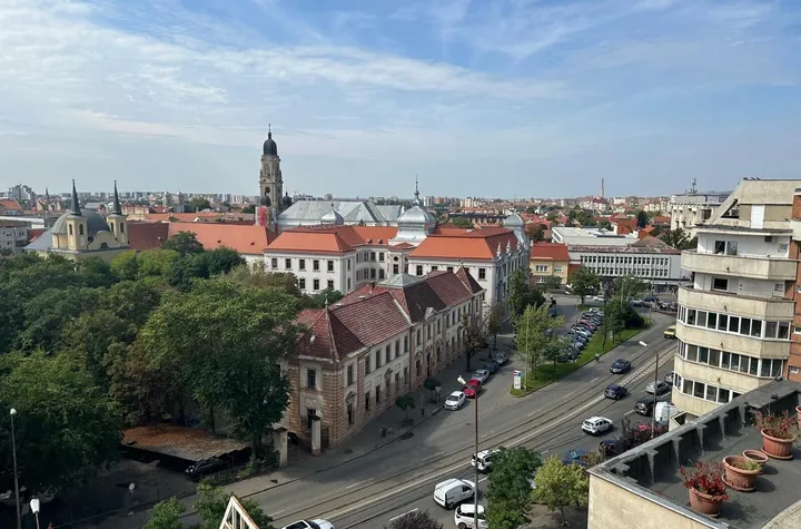 Apartament 4 camere – Ultracentral, Bld. Magheru, Oradea-154.900 euro anunturi imobiliare Bihor