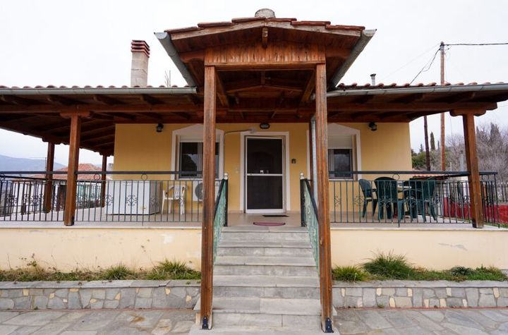 Casă individuală 64 mp pe teren 856 mp — Marmaria anunturi imobiliare Grecia