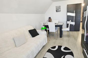 Apartament 4 camere de vanzare CALEA POPLACII - Sibiu anunturi imobiliare Sibiu