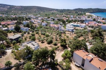 Teren agricol 2285 mp în Theologos, 213 metri de mare anunturi imobiliare Grecia