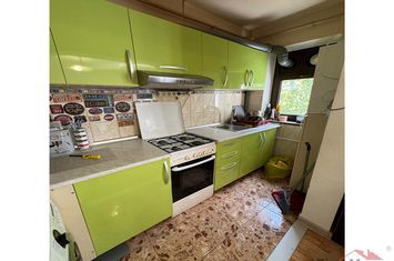 Apartament 3 camere de vanzare SUD - Vrancea anunturi imobiliare Vrancea