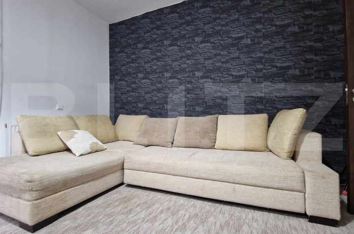 Apartament 3 camere de vanzare FLORESTI - Cluj anunturi imobiliare Cluj