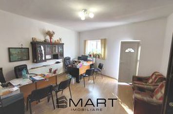 Casă - 4 camere de vanzare PIATA CLUJ - Sibiu anunturi imobiliare Sibiu