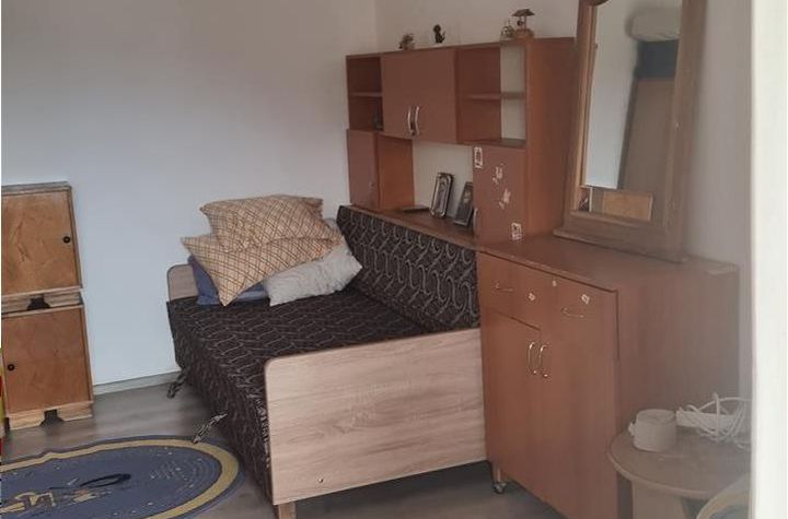 Garsonieră de inchiriat TRAIAN - Valcea anunturi imobiliare Valcea