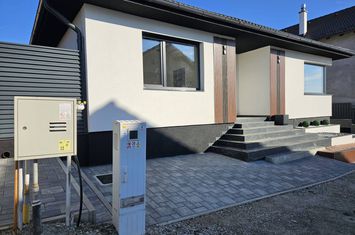 Casă - 4 camere de vanzare SURA MARE - Sibiu anunturi imobiliare Sibiu