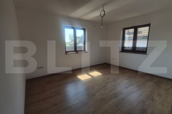 Casă - 3 camere de vanzare SATU MARE - Satu Mare anunturi imobiliare Satu Mare