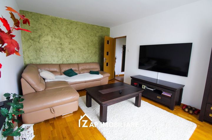 Magurei - Apt 80 mp - 3 camere - 2 bai - decomandat - modern anunturi imobiliare Mures