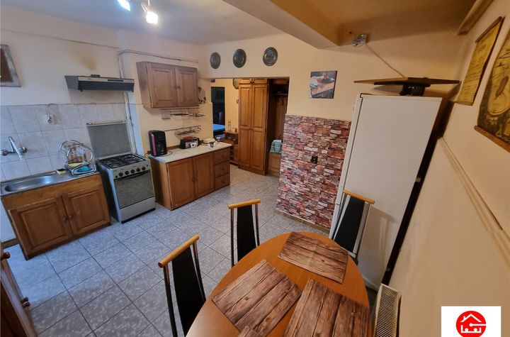 Apartament 2 camere de vanzare GARA MARE  - Mures anunturi imobiliare Mures