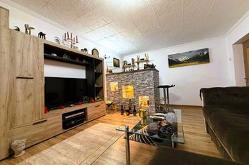 Vanzare Casa Individuala pe Parter, Curte 640 mp anunturi imobiliare Bucuresti
