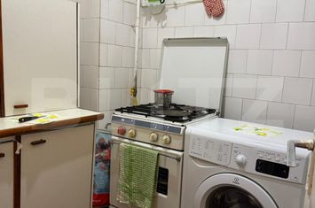 Garsonieră de vanzare TRACTORU - Brasov anunturi imobiliare Brasov