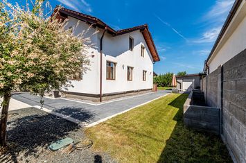 Rezervat Casa la cheie de vanzare in cartierul Europa, Vladimirescu anunturi imobiliare Arad