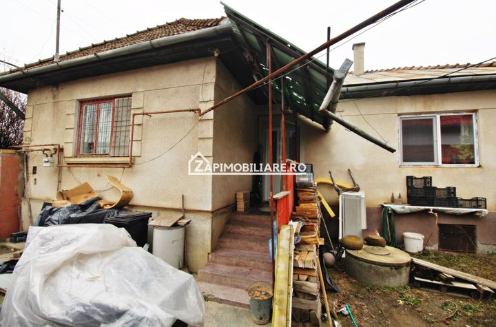 Casă - 2 camere de vanzare LIVEZENI - Mures anunturi imobiliare Mures