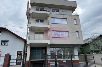 Clădire cu folosință mixtă (comercial și rezidențial) anunturi imobiliare Bucuresti