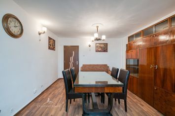 Apartament 3 camere de vanzare SEMICENTRAL - Giurgiu anunturi imobiliare Giurgiu