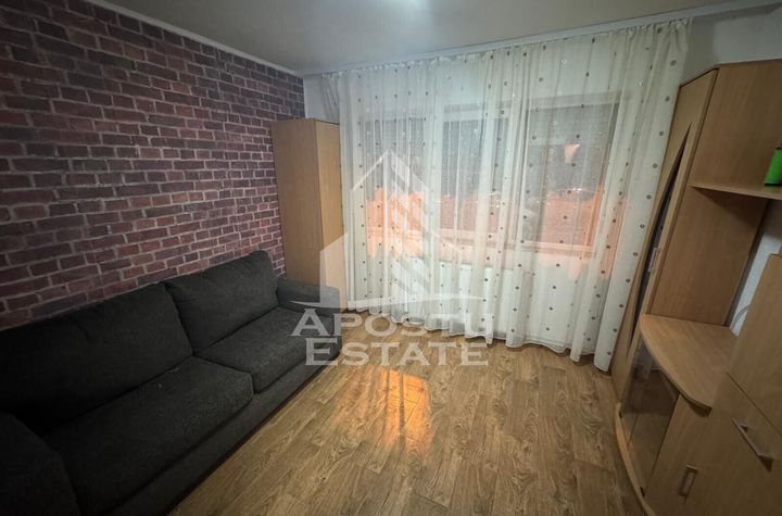 Garsoniera in zona UMT, ideal investie anunturi imobiliare Timis