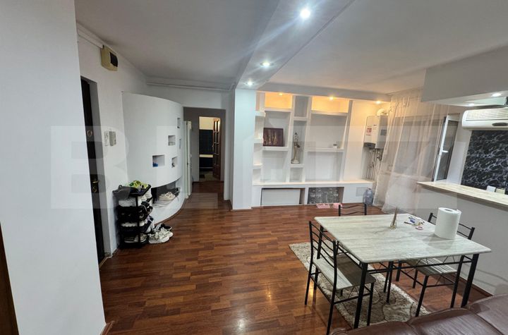Apartament 3 camere de vanzare GEORGE ENESCU - Dolj anunturi imobiliare Dolj